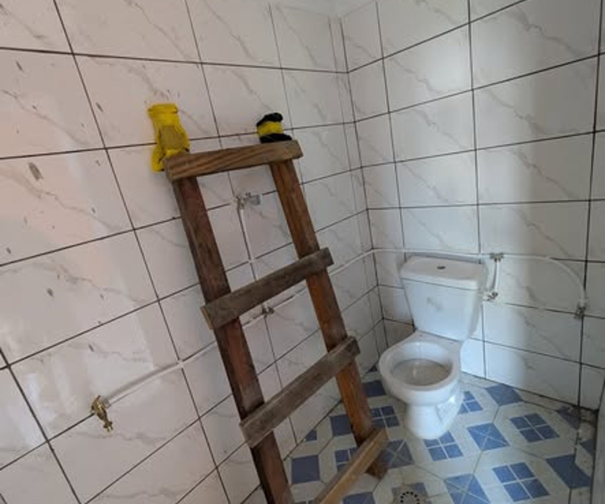 Vaste chambre à louer - Logbessou