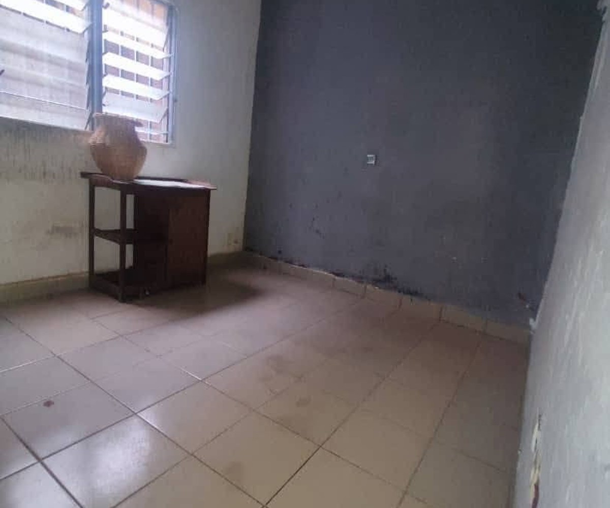 Chambre à louer à PK8 - Douala