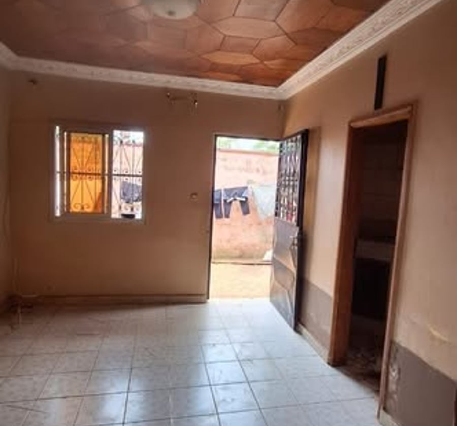 Studio moderne à louer - Happy, Yaoundé