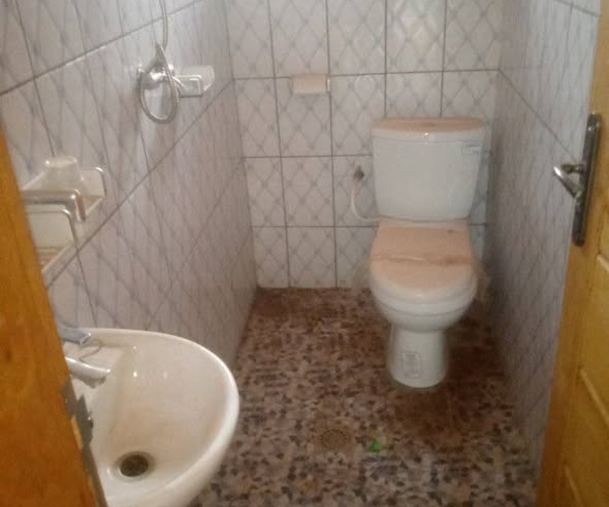 Appartement moderne à Etoug-Ebe