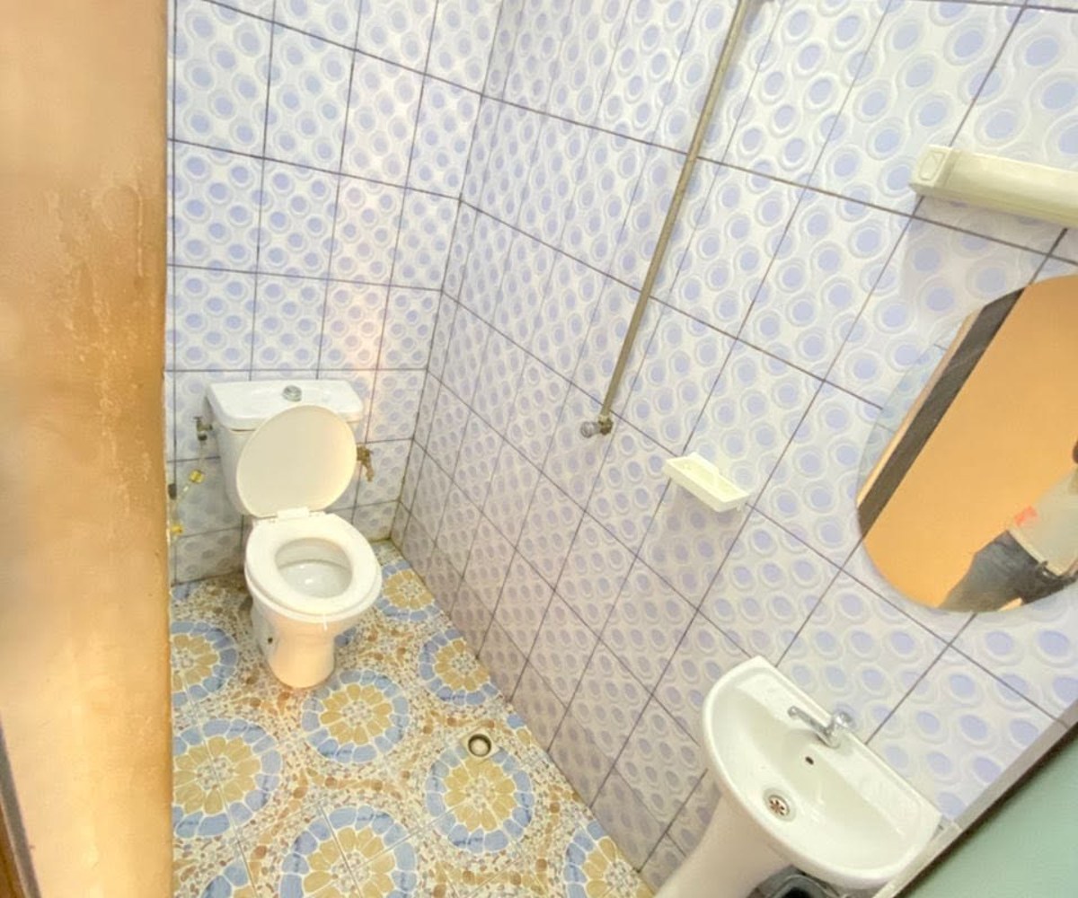 Studio moderne à louer – Oyomabang Camp Sonel
