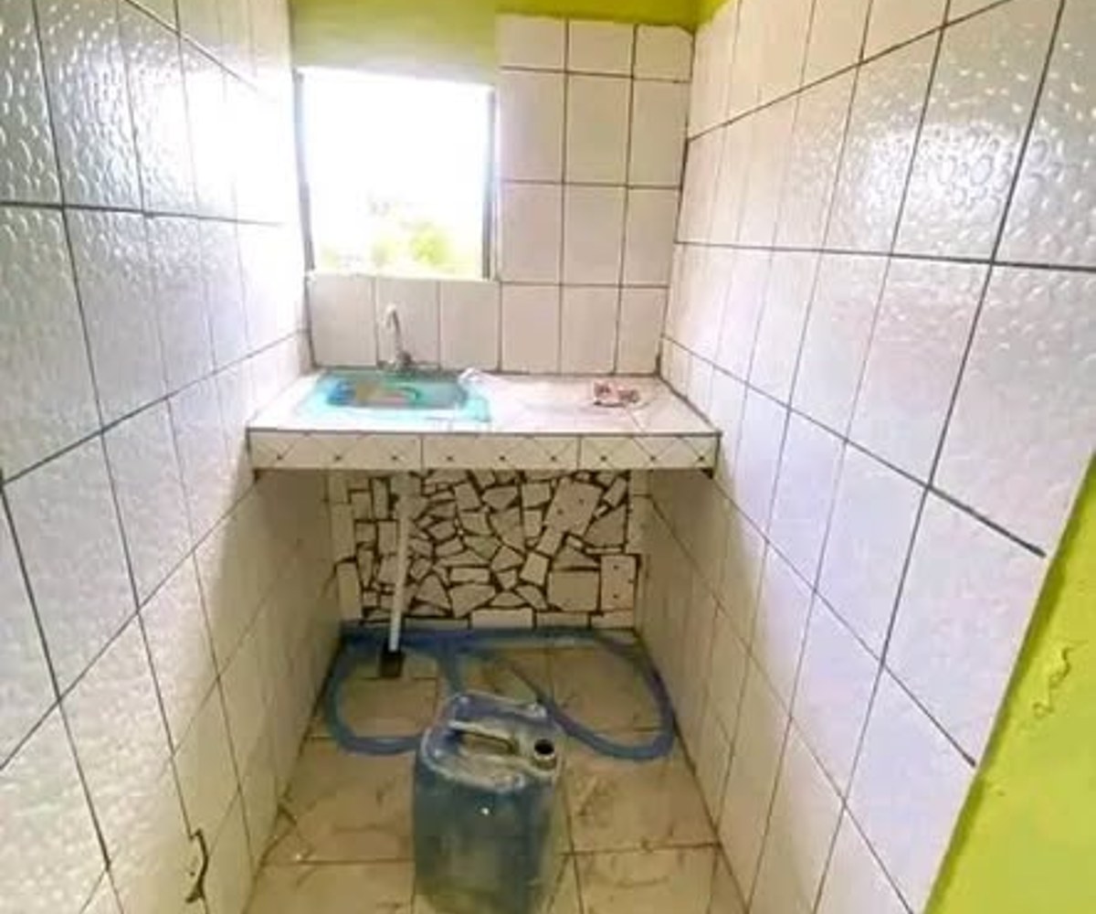 Chambre à louer à Logbessou