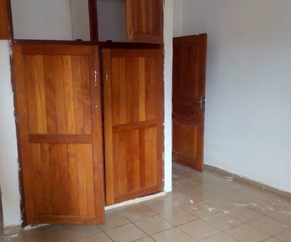 Grand appartement moderne haut standing - 3 chambres - Nkomo