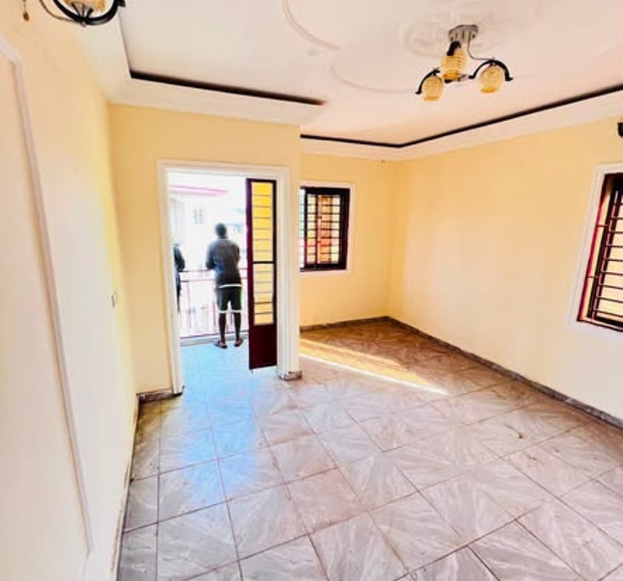 Studio moderne à louer à Nkozoa