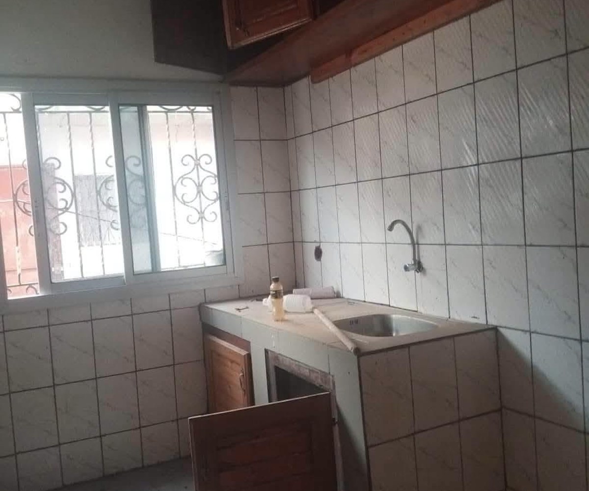 Studio moderne à louer - Carrefour MECC, Yaoundé