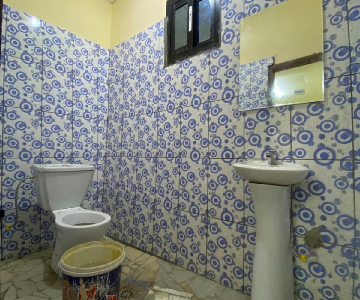 Chambre moderne à Beedi