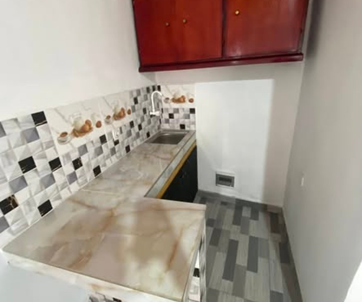 Chambre moderne 3 pièces - Entrée Simbock, Yaoundé