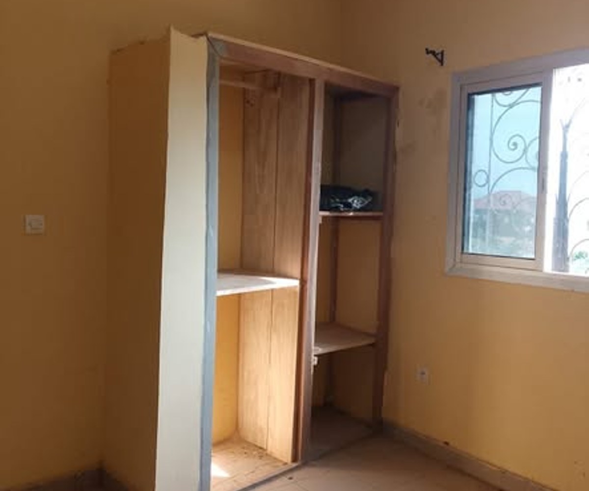 Appartement chic à louer à Soa
