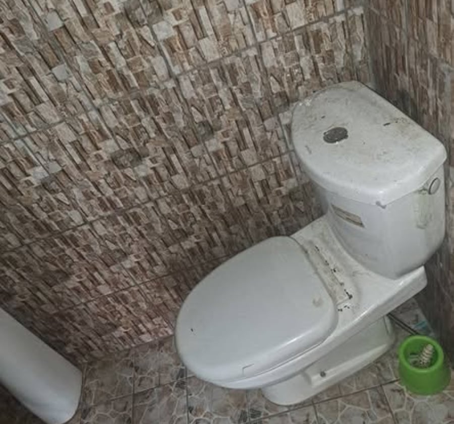 Chambres modernes à Nkolfoulou