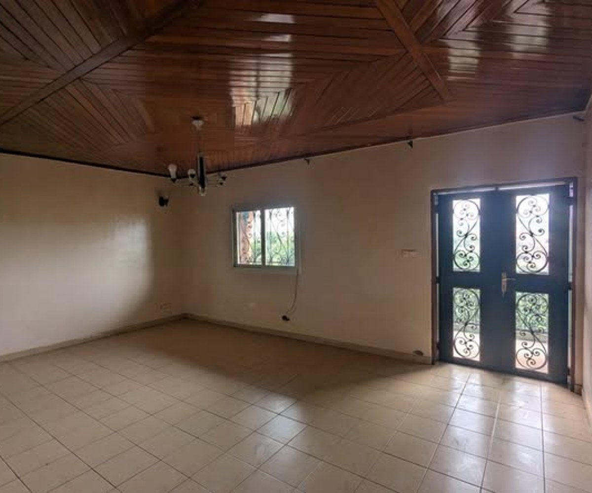 Appartement moderne à louer à Emana