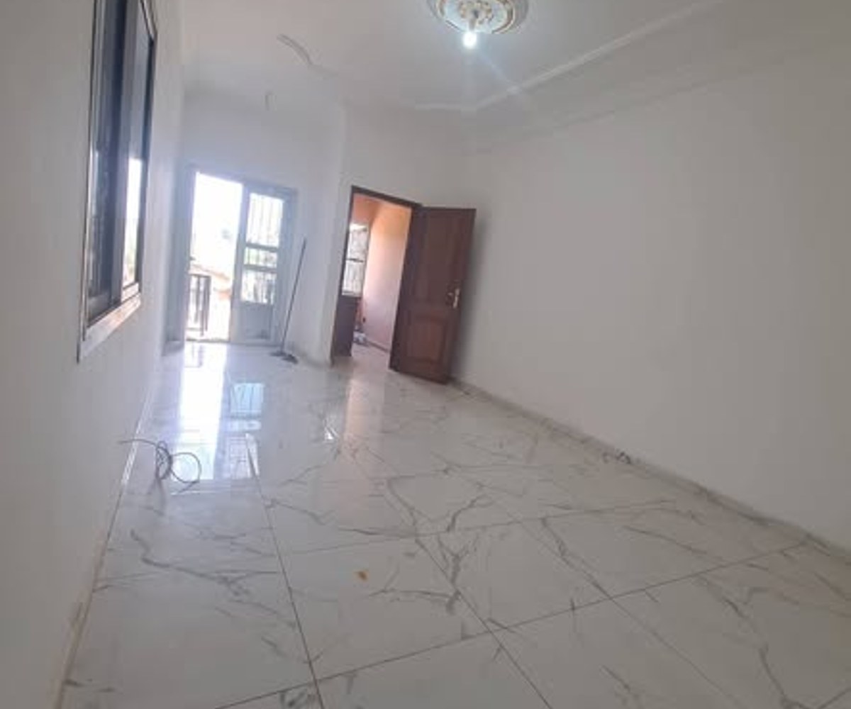 Studio moderne à Nkolfoulou