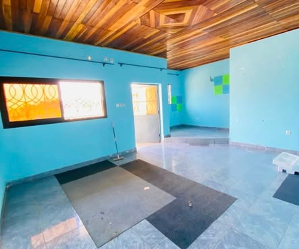 Appartement à louer à Logbessou, Douala - 2 chambres