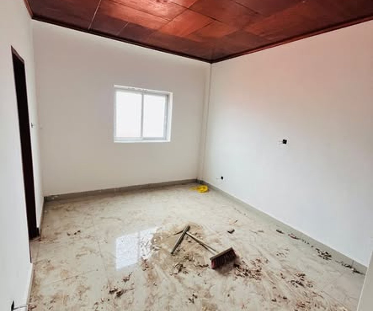 Appartement à louer à Biyem-Assi - 2 chambres, 3 douches