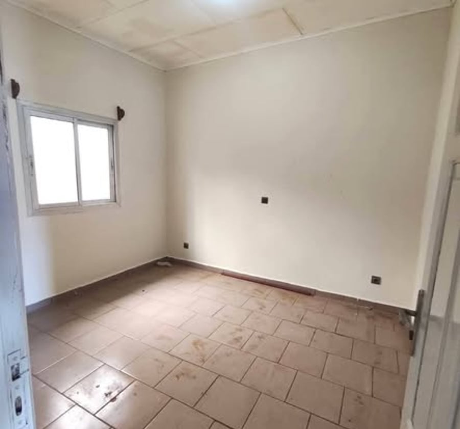 Studio moderne à louer - Nkozoa, Yaoundé