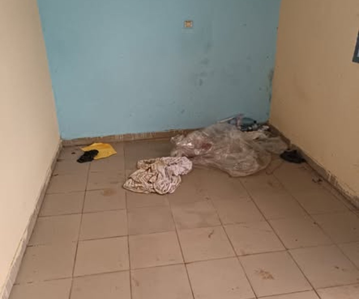 Chambre moderne à Etoug-Ebe (lycée)