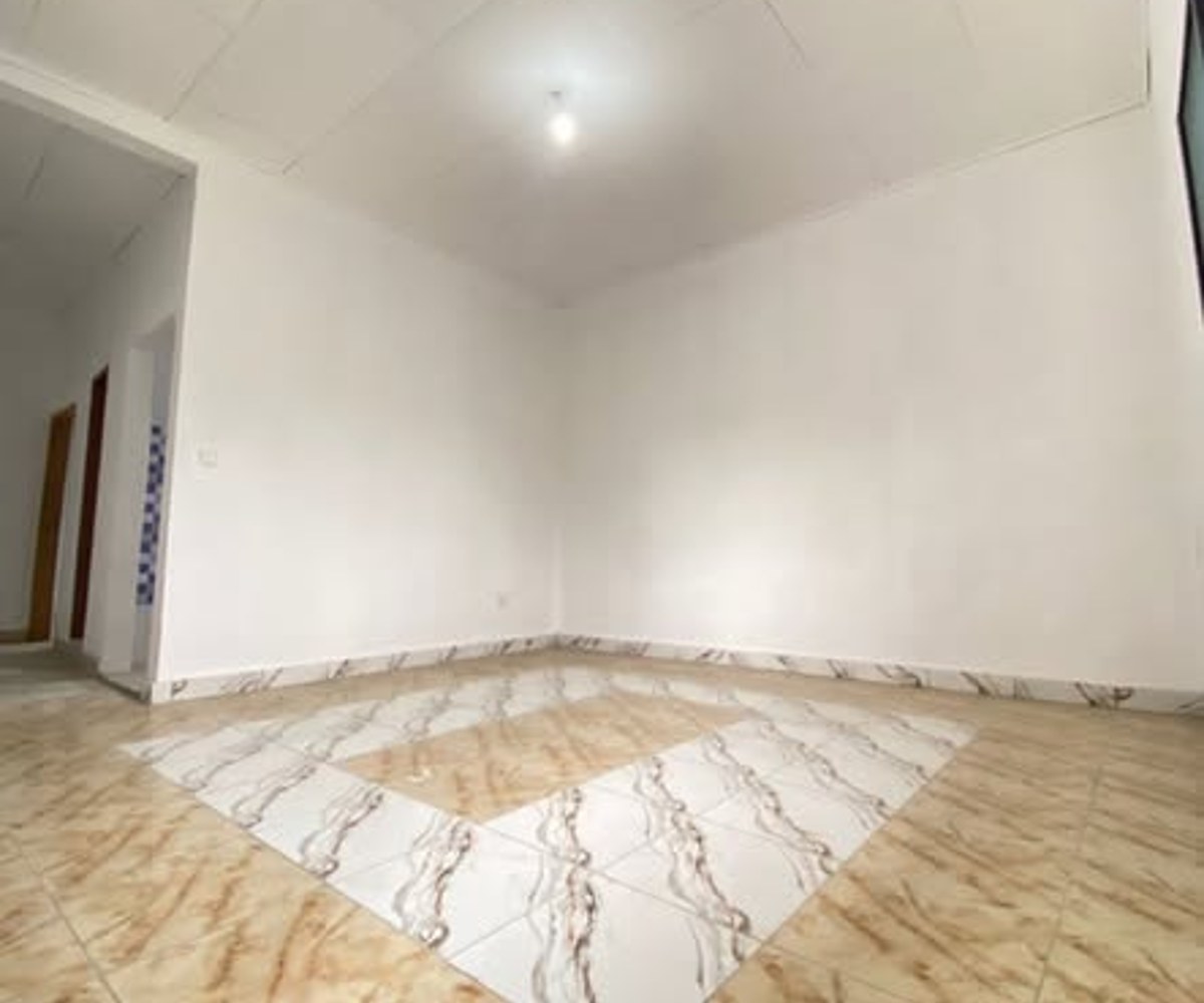 Studio moderne à louer à Bonamoussadi