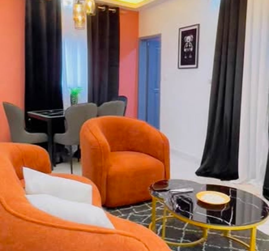 Studio meublé à louer – Kotto, Rue des Pavés