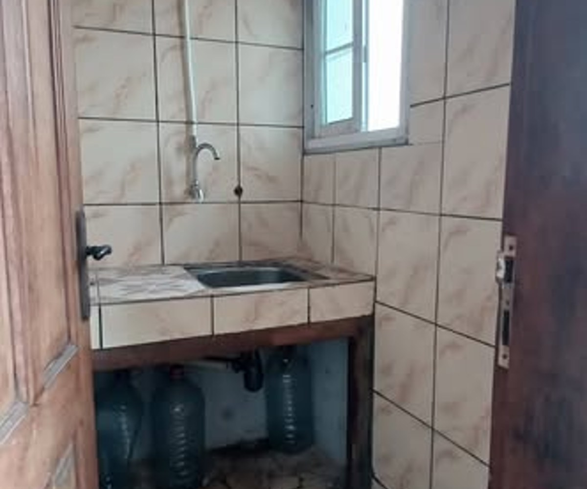 Studio moderne à louer à Bépanda