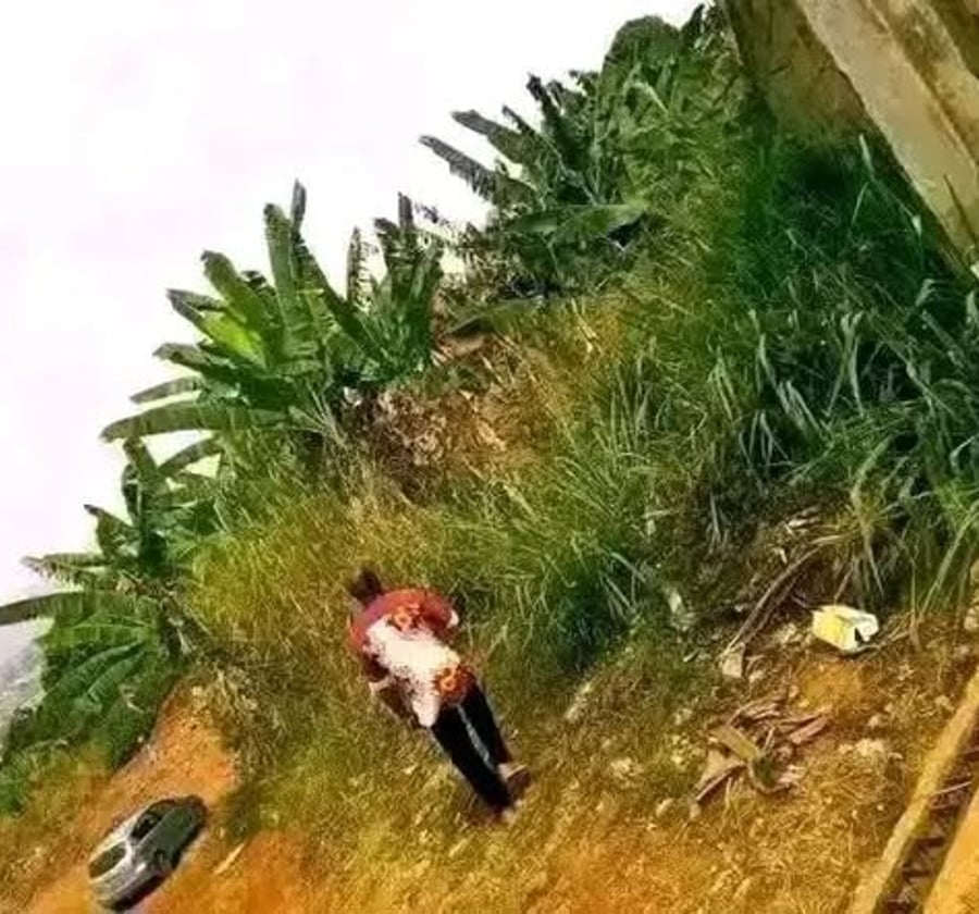 Terrain à vendre – Oyom Abang, Yaoundé