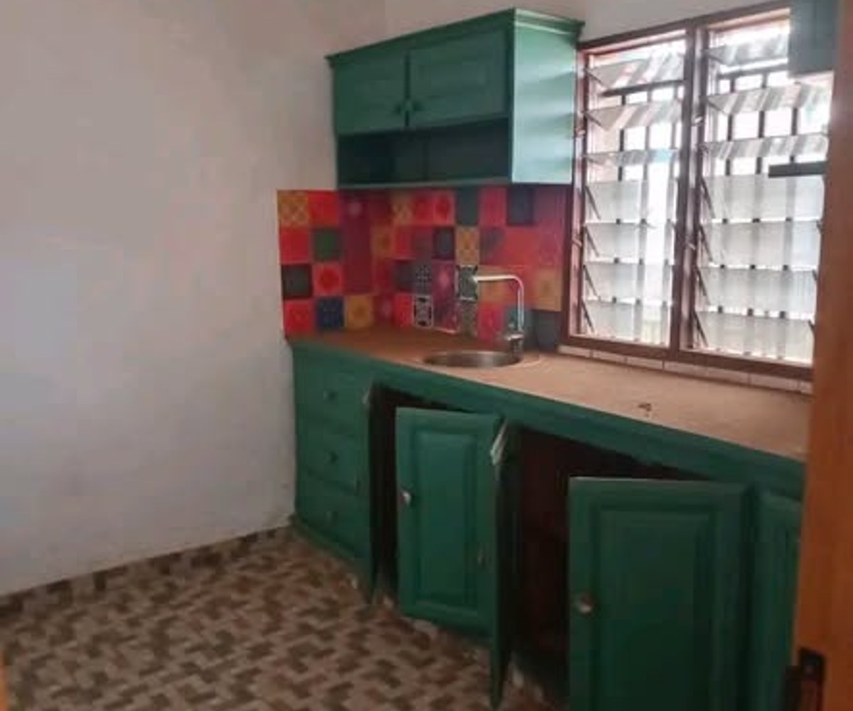 Appartement 2 chambres à louer à Mvan
