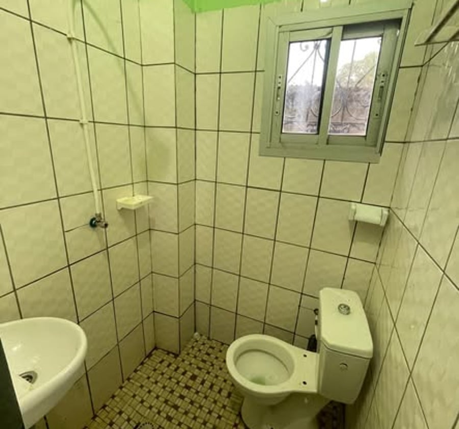 Studio moderne à PK 13 - Douala