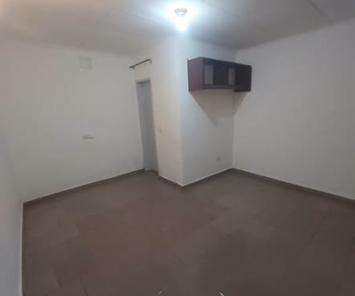Chambre moderne à Biyem-Assi - Yaoundé