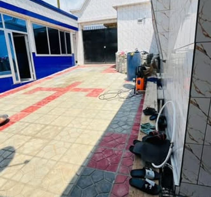 Studio moderne à louer à Logbaba