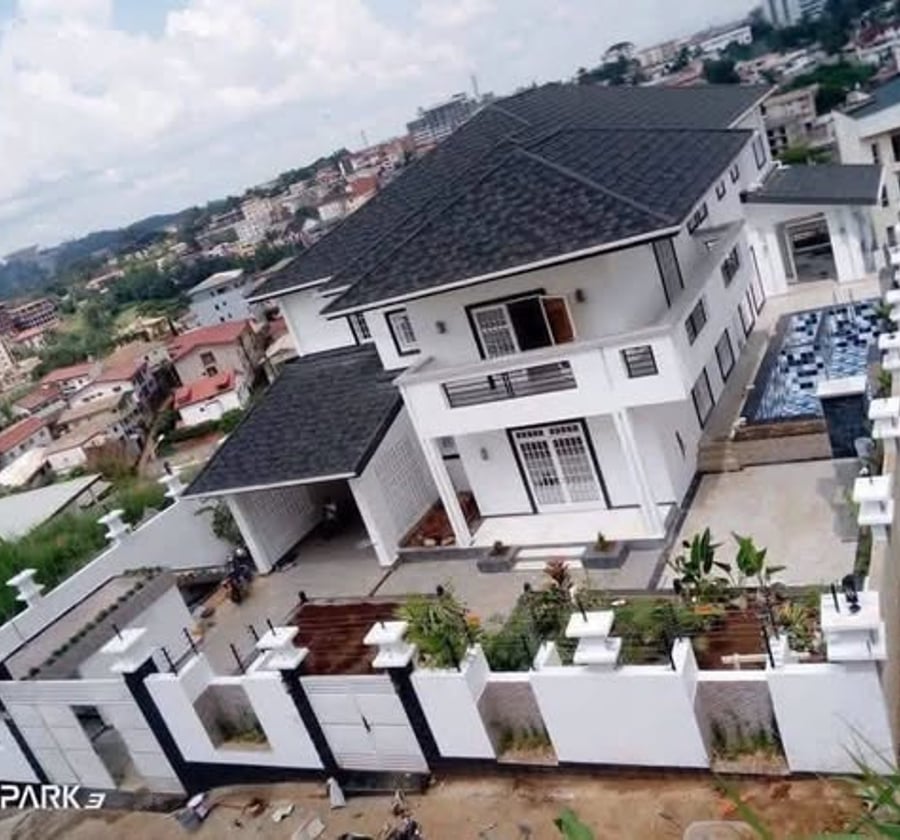 Duplex ultra VIP à vendre - Bastos Bonheur, Yaoundé