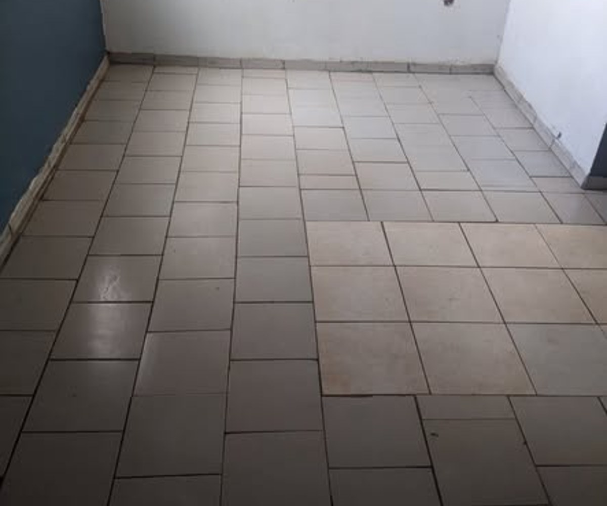 Vaste chambre moderne à louer à Damas