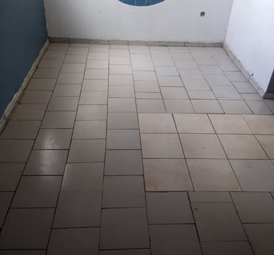 Vaste chambre moderne à louer à Damas
