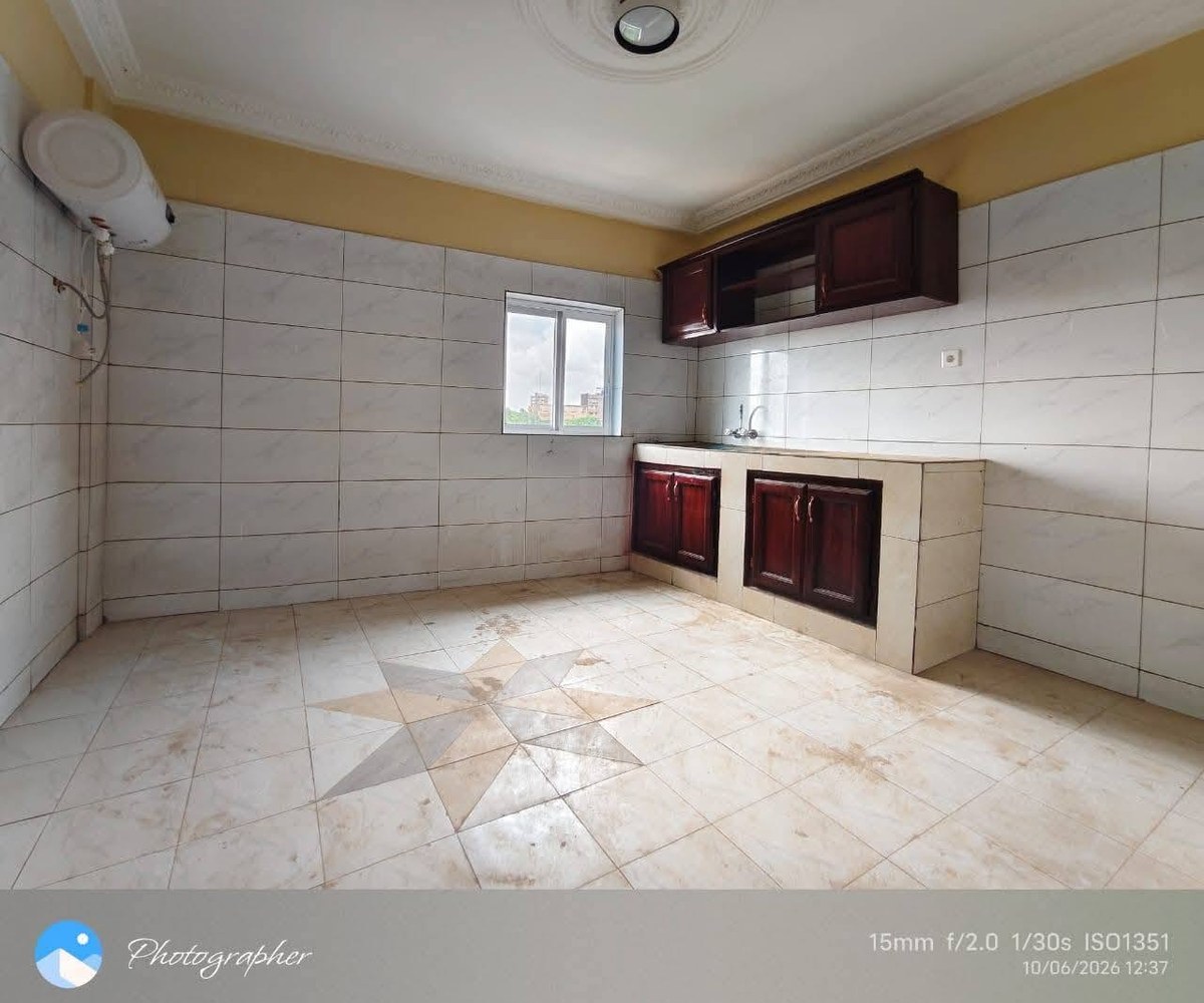 Appartement haut standing à louer – Yaoundé Mvog-Ada