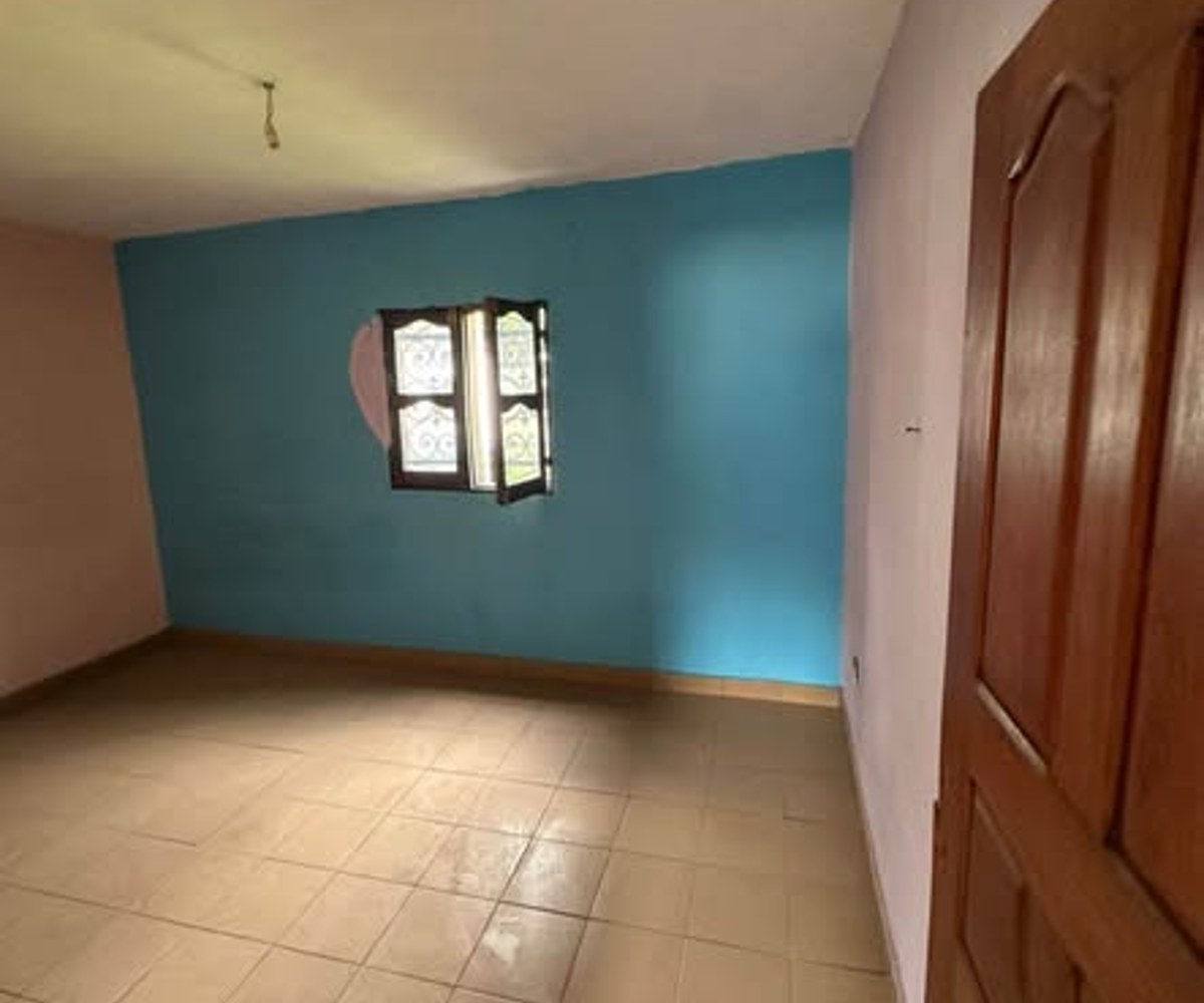 Vaste appartement moderne à louer - PK 14, Douala