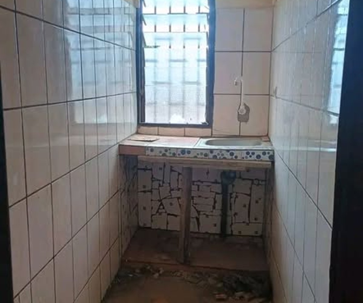 Studio moderne à louer - PK12 Lycée