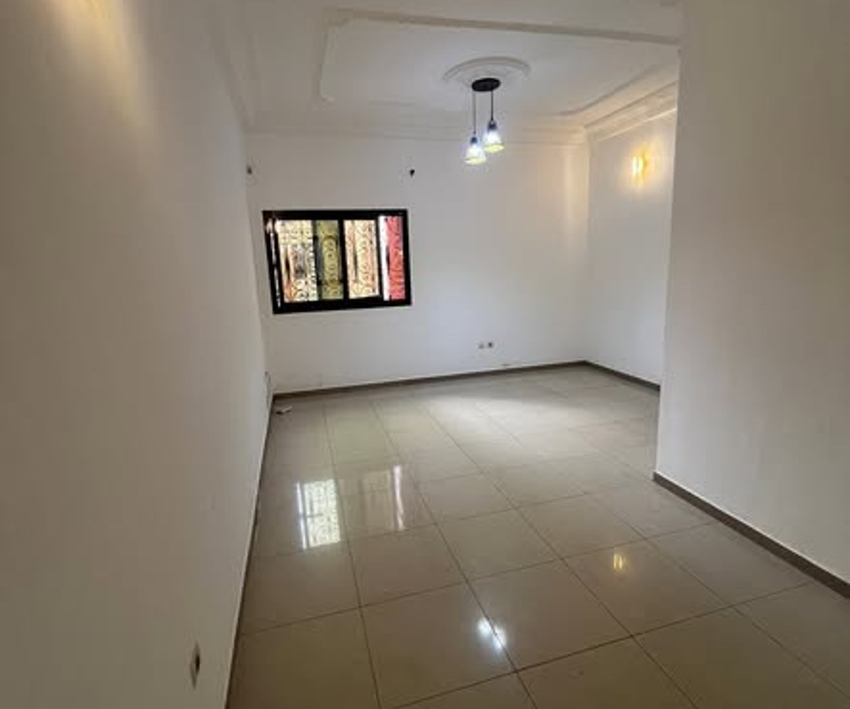 Appartement à louer à Mendong