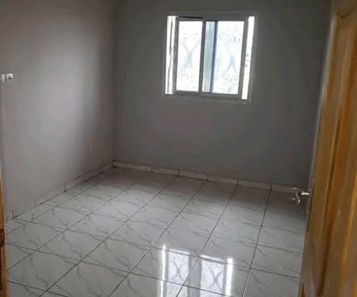 Vaste studio moderne à Village, Douala
