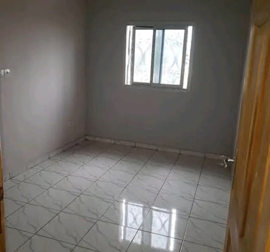 Vaste studio moderne à Village, Douala