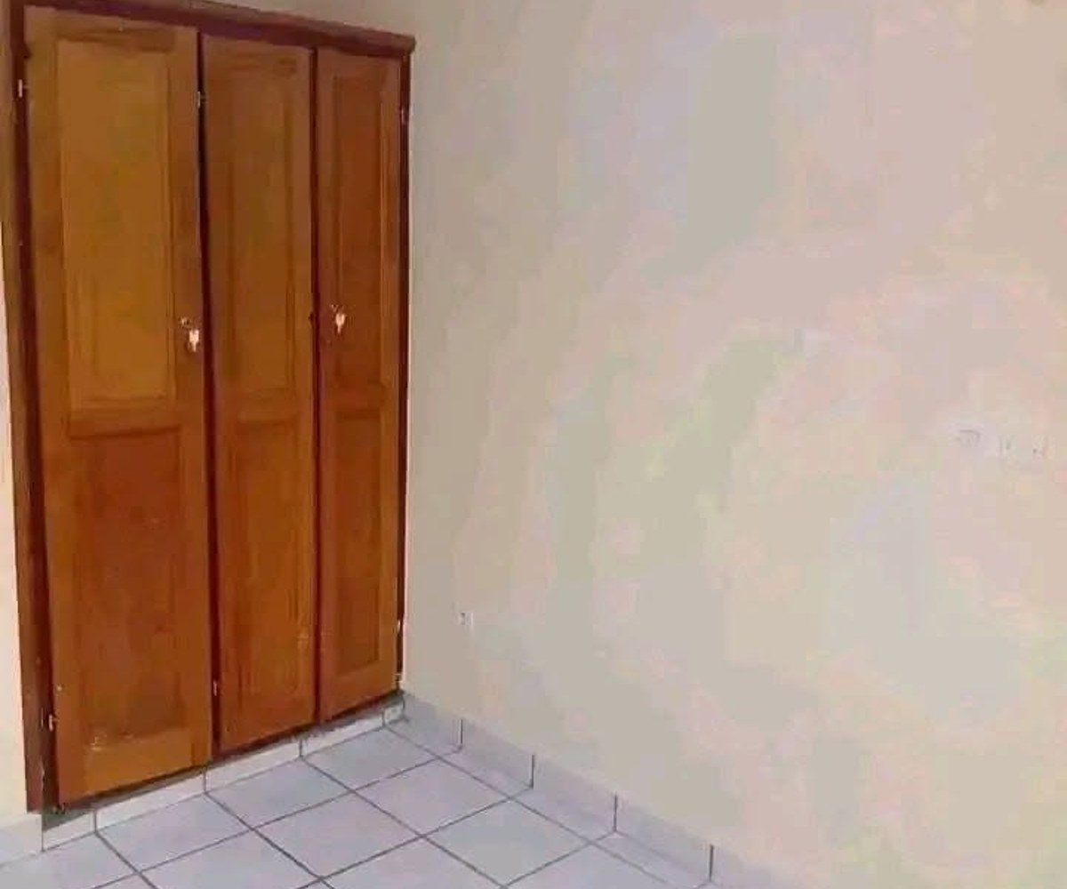 Chambre moderne à louer à Mobile Kondengui
