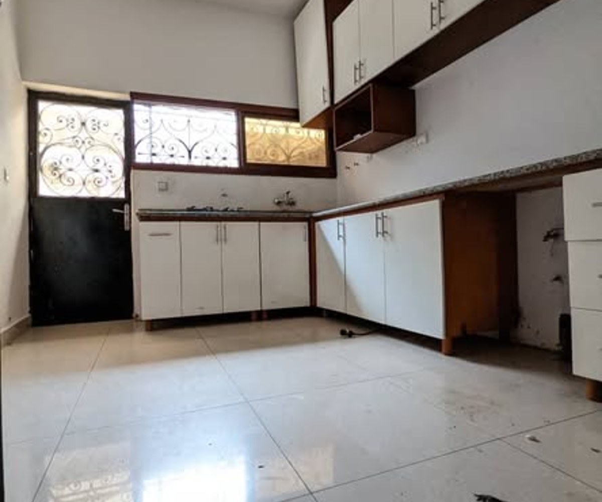 Appartement haut standing à Damas, 4 chambres, 3 douches