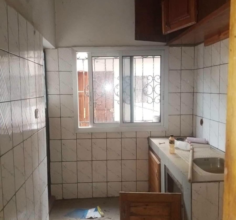 Studio moderne à louer - Carrefour MECC, Yaoundé