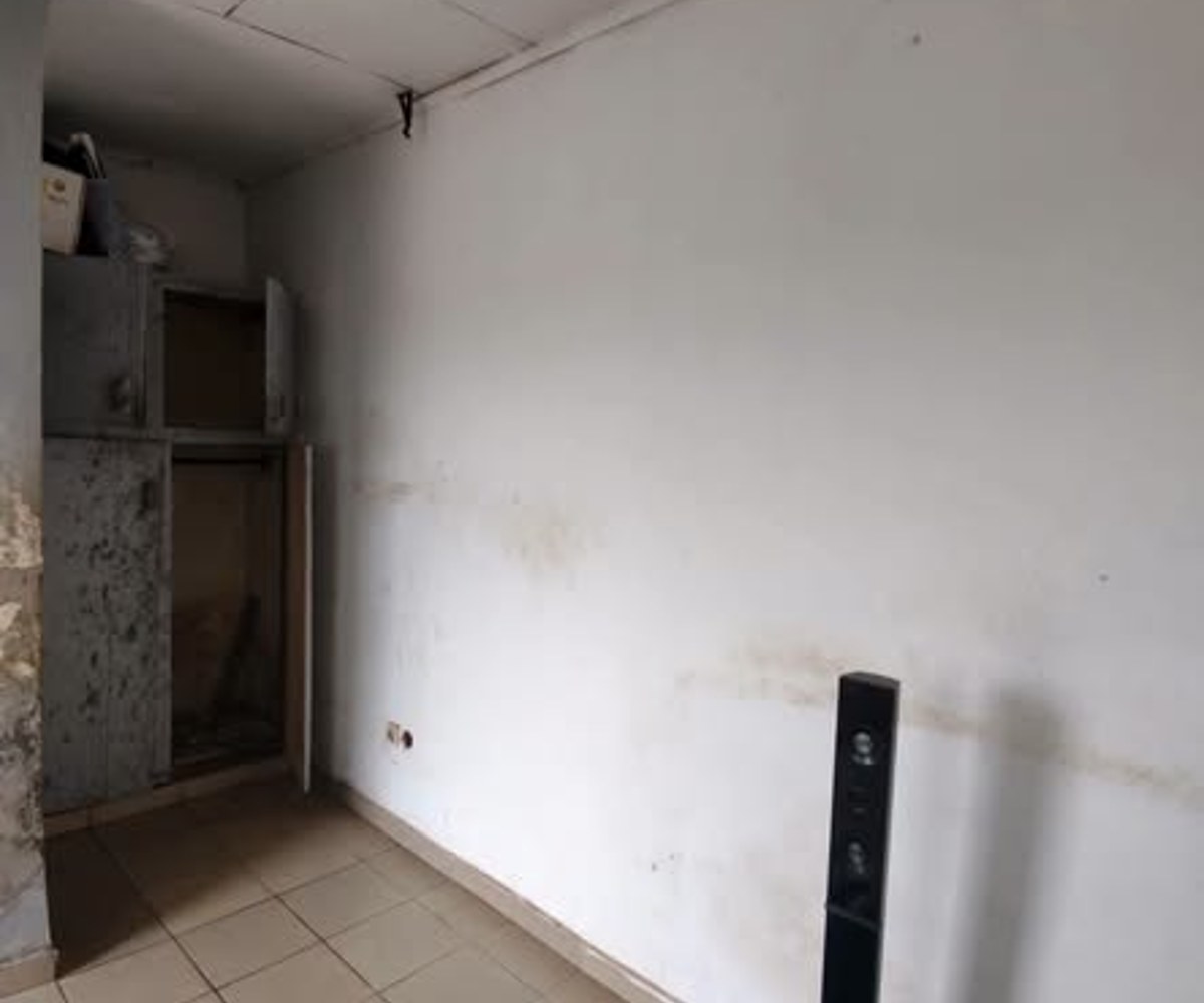 Chambre moderne à Tropicana - 25 000 XAF