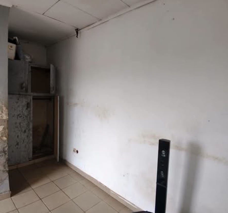 Chambre moderne à Tropicana - 25 000 XAF