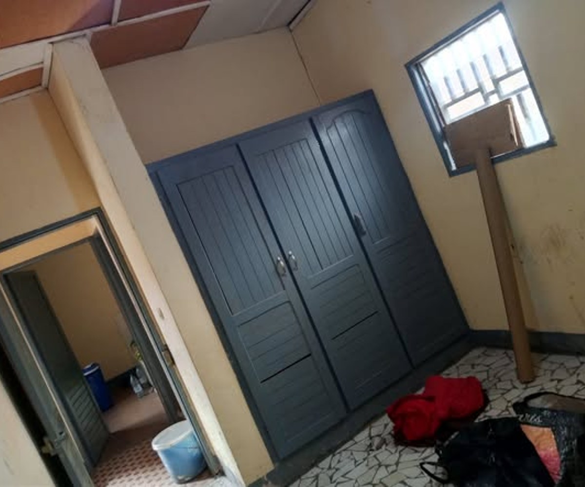 Appartement 2 chambres à louer à Ngousso