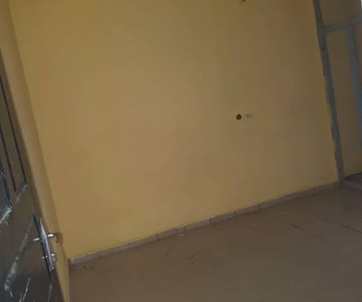 Chambre moderne à louer à Douala PK 15