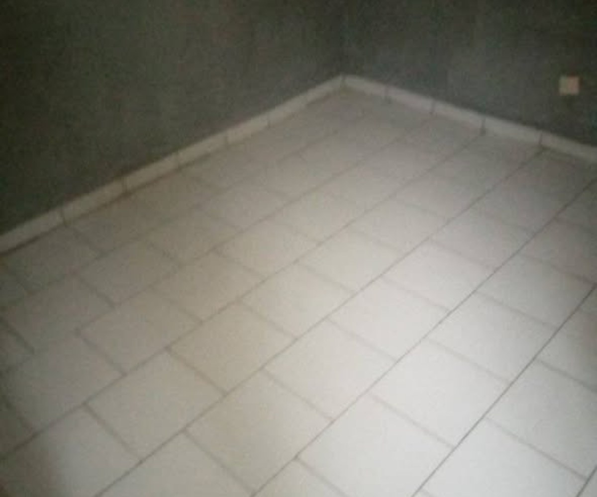 Chambre moderne à Etoug-Ebe