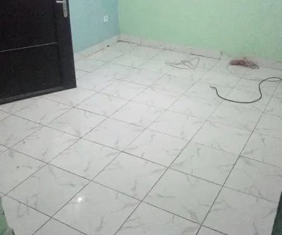 Studio moderne à Village, Douala - 50 000 FCFA/mois