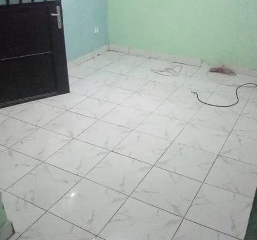 Studio moderne à Village, Douala - 50 000 FCFA/mois