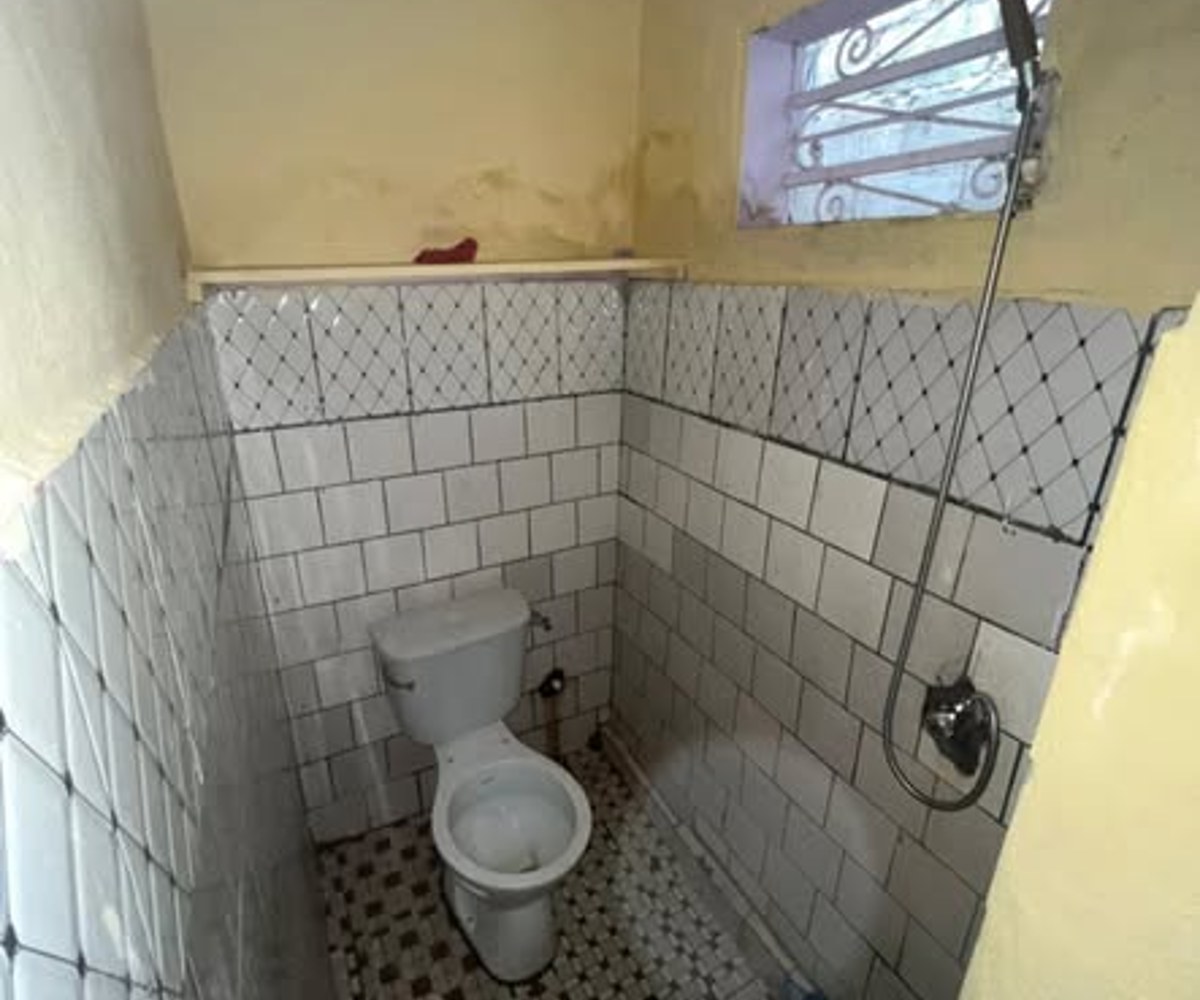Chambre moderne à École de Poste - Ngoa-Ekele