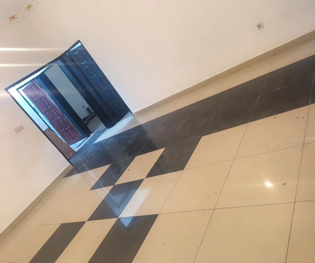 Appartement moderne 3 chambres à Ndogbon