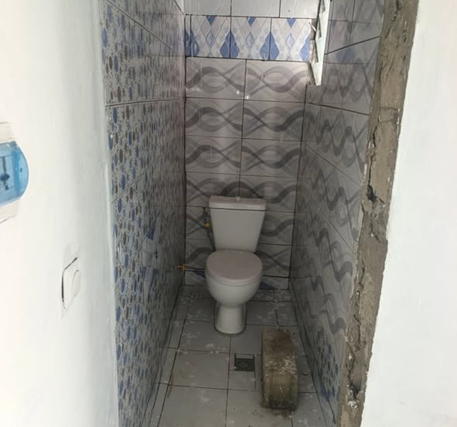 Chambre moderne à PK 10