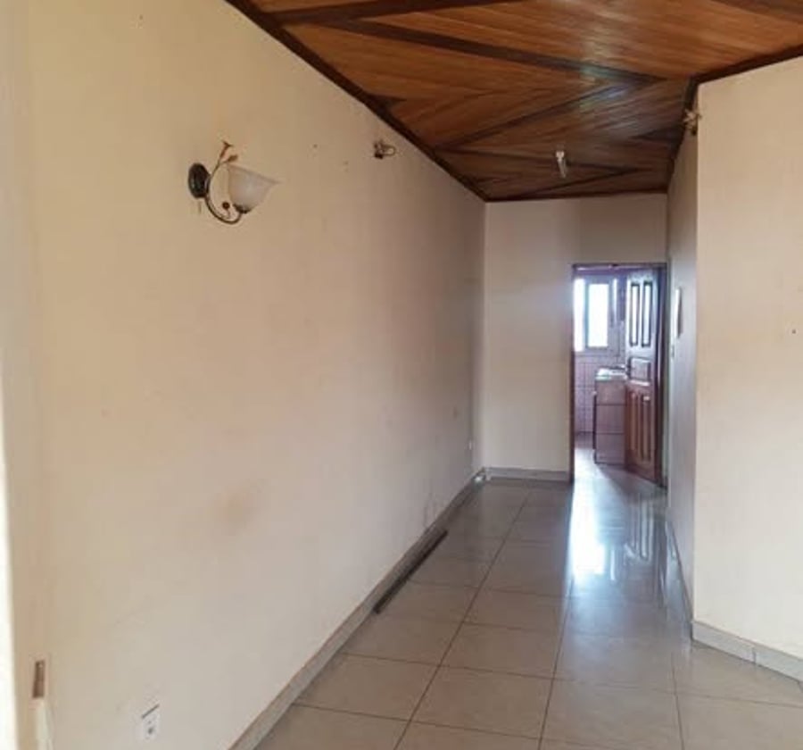 Appartement moderne 2 chambres – Nkolmesseng